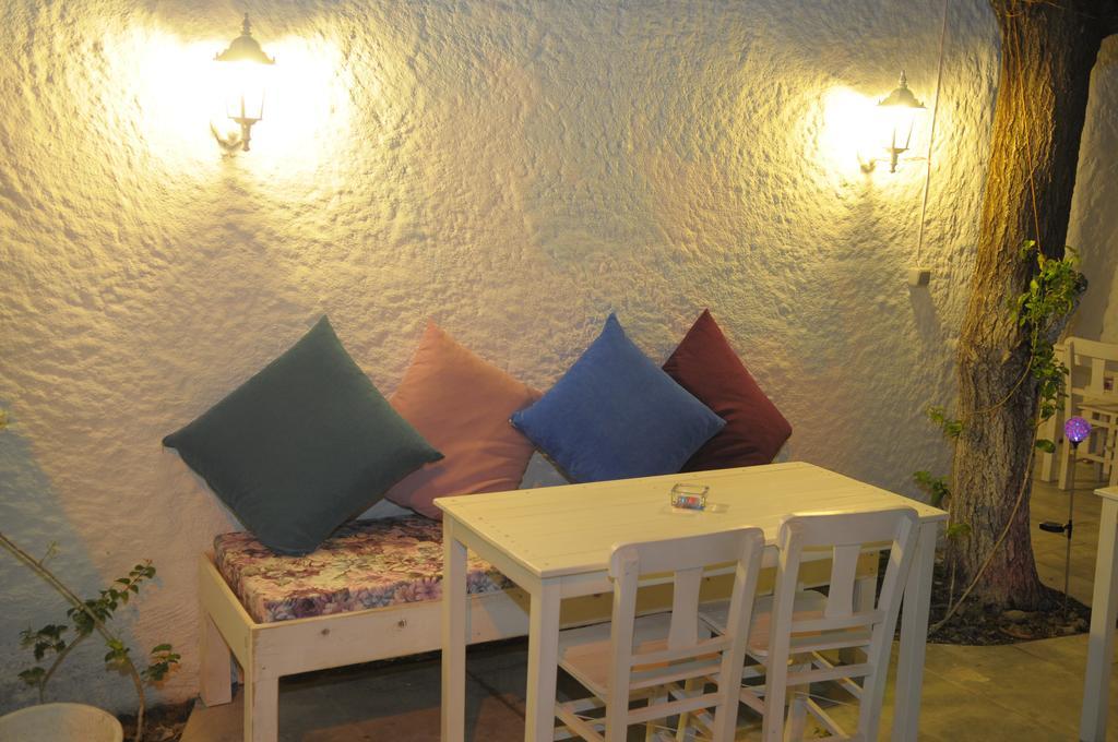 Alacati Alanur Otel Экстерьер фото